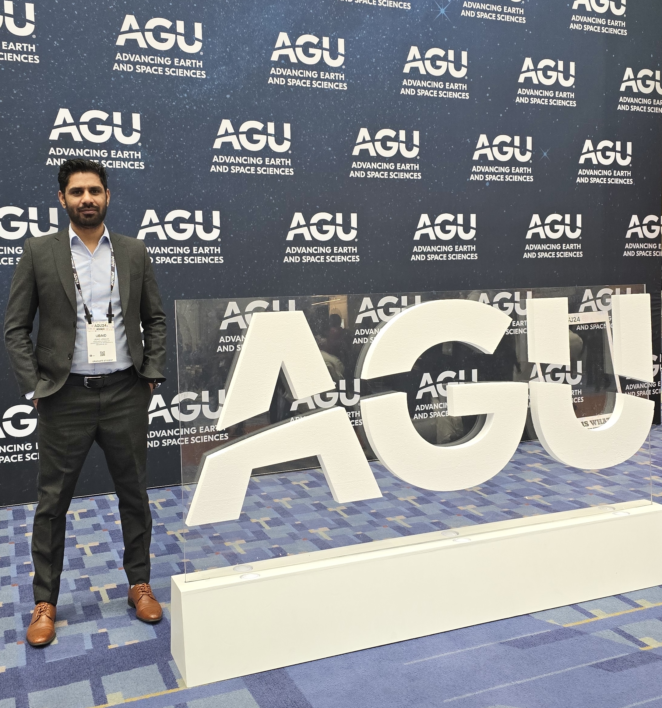 AGU 2024 presentation photo